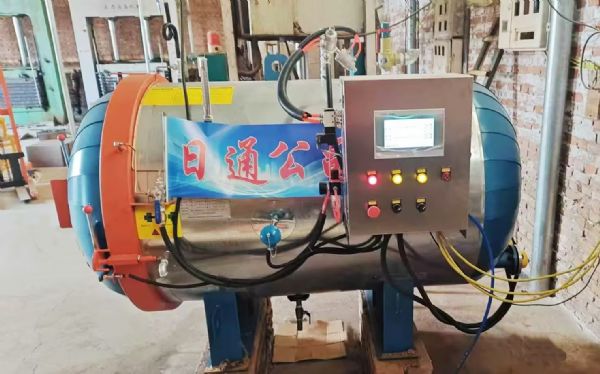 小型高压灭菌罐图片