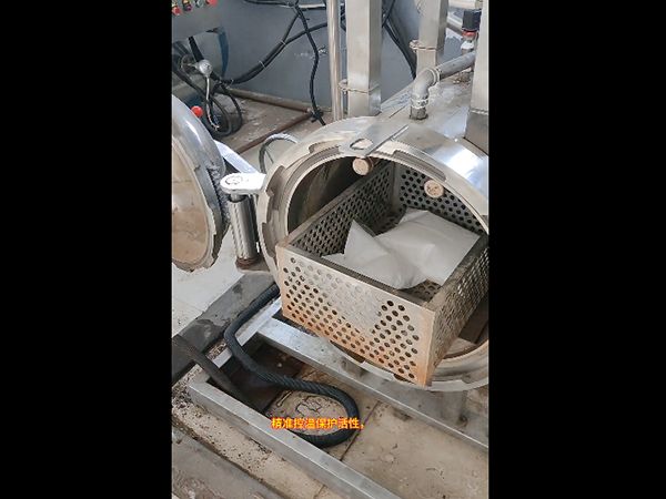 高温高压杀菌锅，精准控温，360度均匀杀菌，全自动一键运行，轻松达标无菌生产，品质稳、口碑稳、出货更稳！